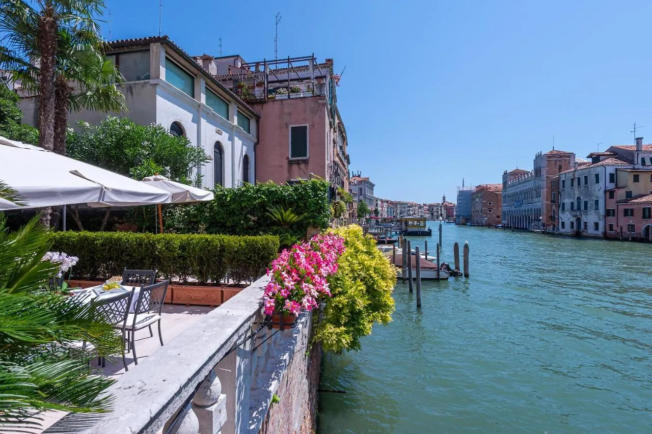Ca' Dei Cuori On The Grand Canal Venice Italy